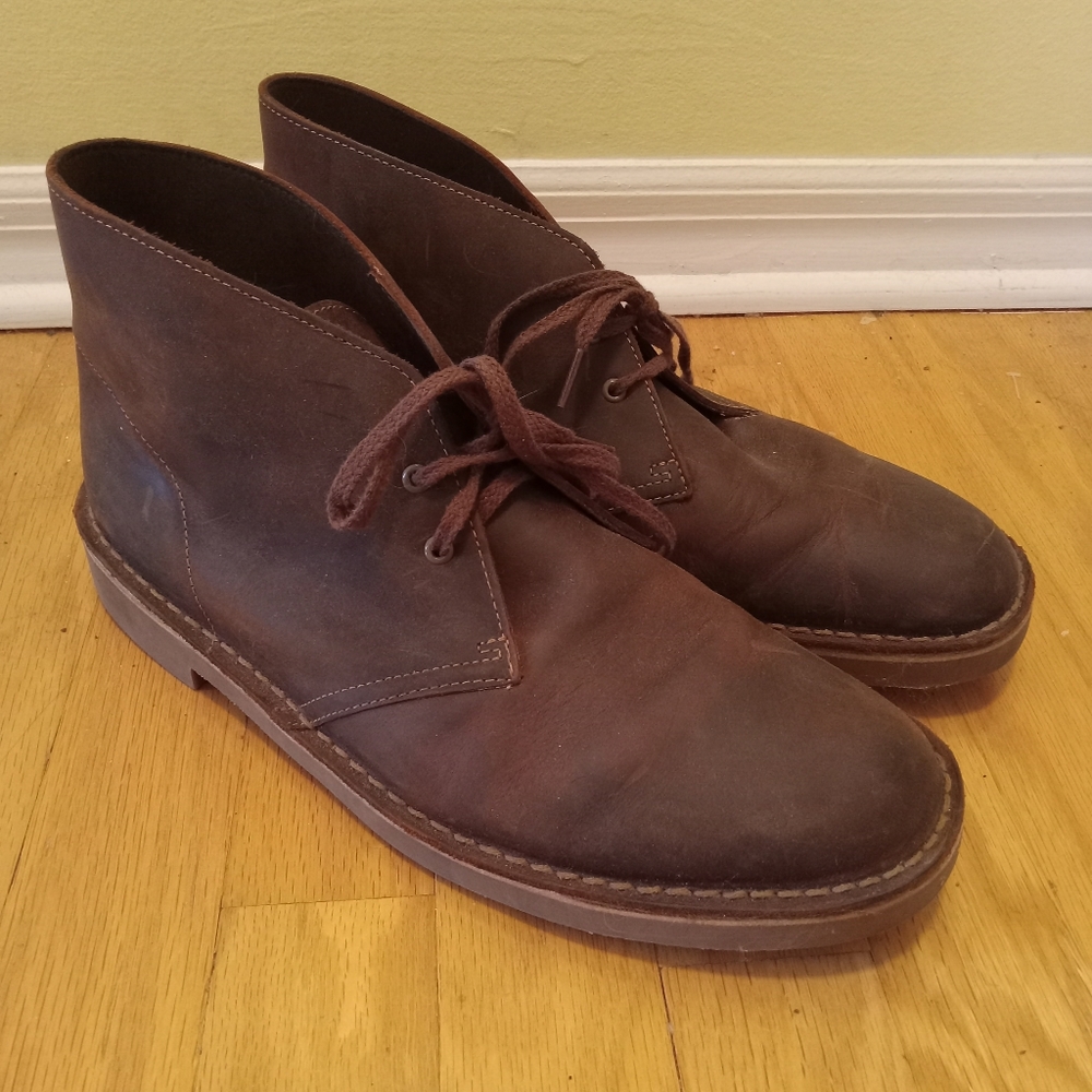 Men's Clark's Desert Boot- Brown Suede Size 10